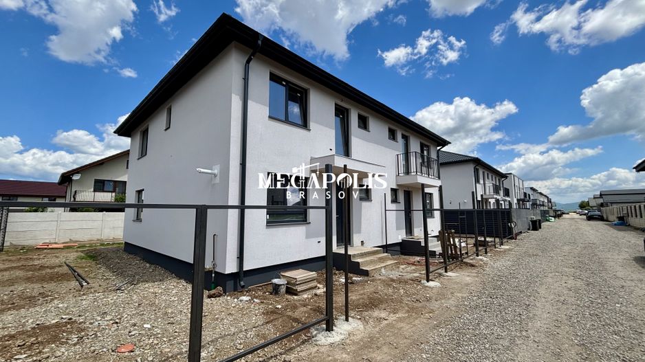 Duplex 4 Camere | Finisaje Incluse | 113 mp Utili | Izvor - Poză 1