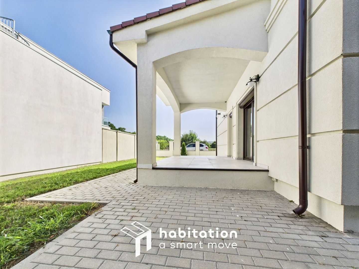 Tur virtual disponibil – duplex modern cu grădină privată și garaj - Poză 9