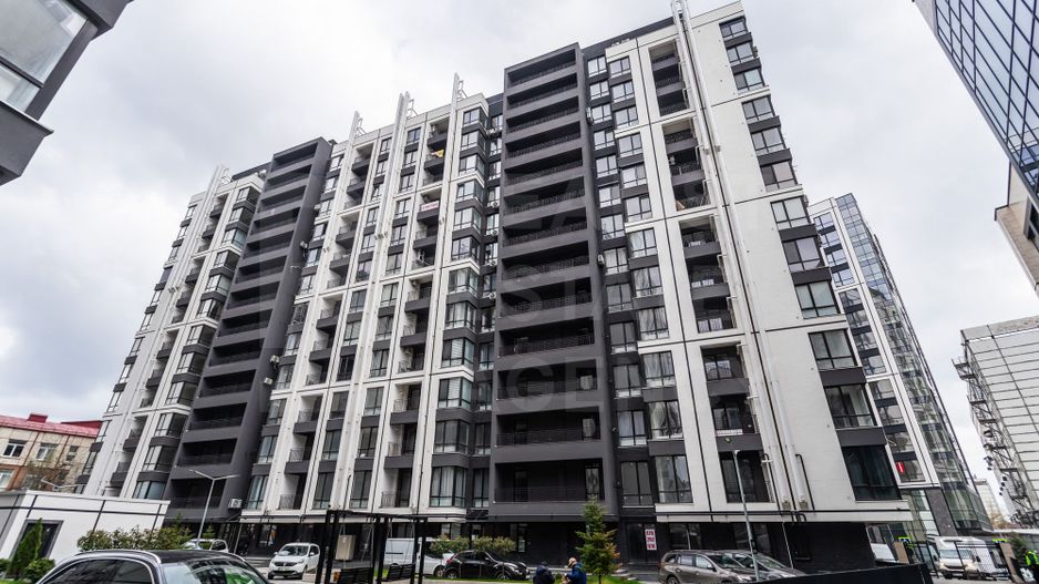 Vânzare, apartament, 2 camere, strada Calea Ieşilor, Sculeni - Poză 1