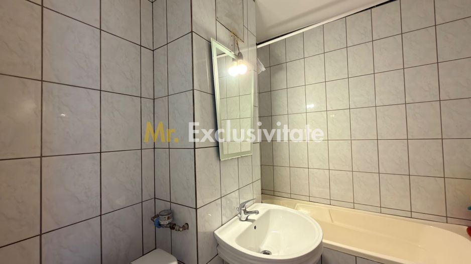 Apartament 3 camere etaj 3- Campulung-Zona Visoi! - Poză 8