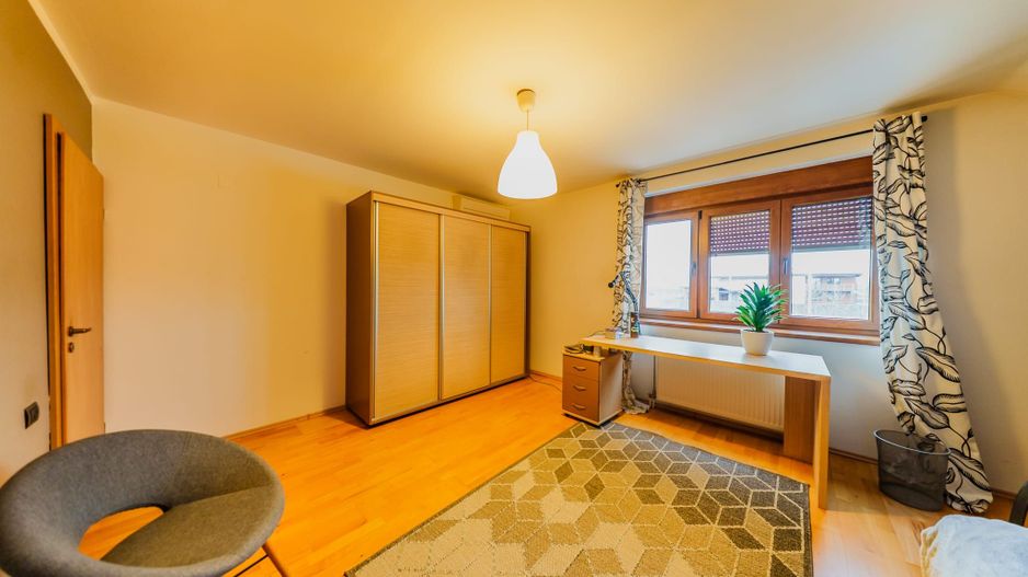 Vila 5 camere, gata de mutare, teren 700 mp, strada privata- Gradiste - Poză 20