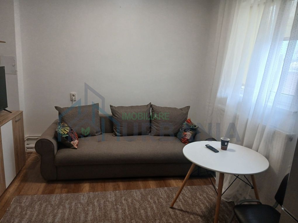 Inchiriez garsoniera zona Alexandru 1500lei - Poză 2