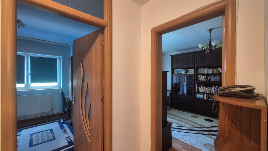 Centru Civic, apartament decomandat, ideal pentru un cuplu, pet friendly - Poză 5