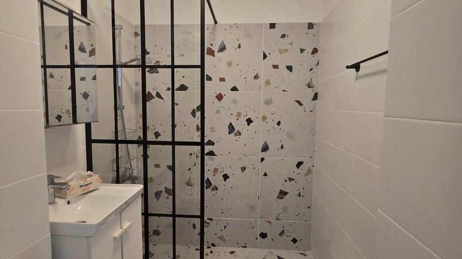 Apt 2 cam cu priveliște către Parcul Circului - Poză 4