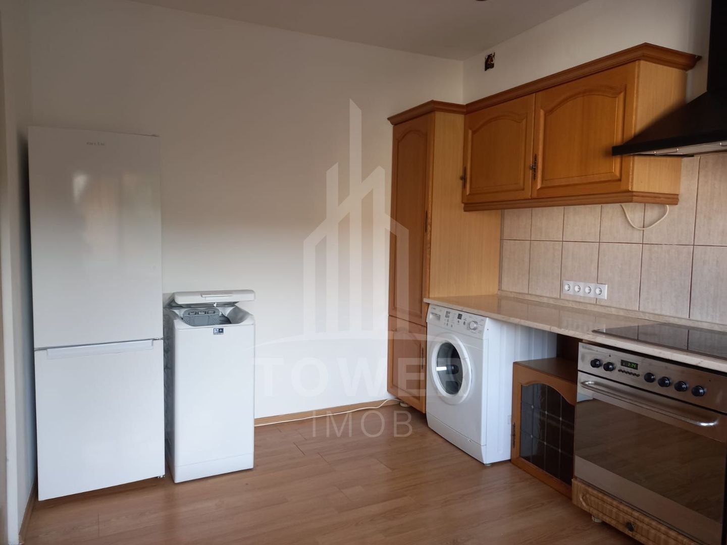 De închiriat apartament 2 camere – zona Cantina Studențească - B-dul Victoriei - Poză 7