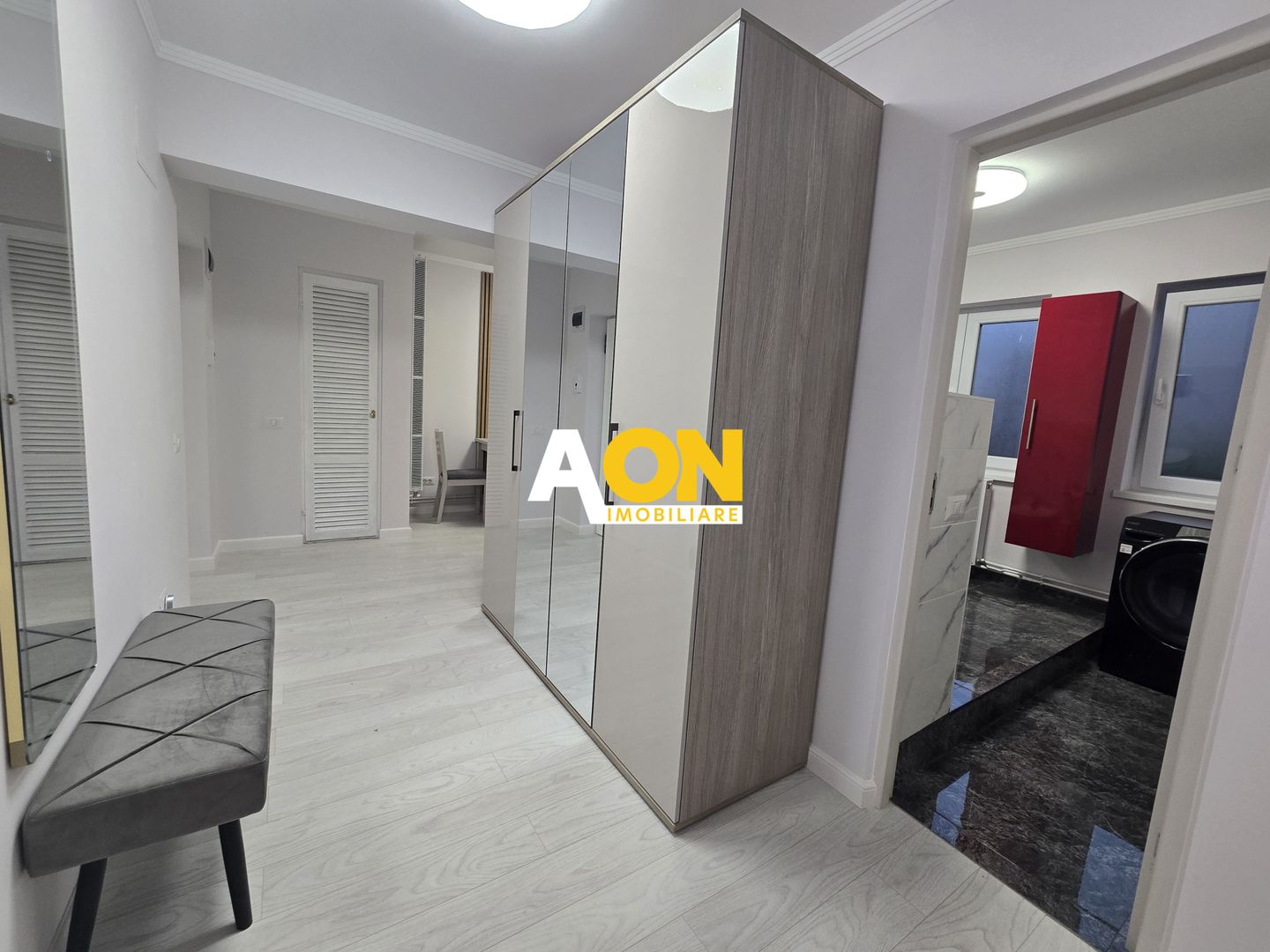 Apartament 2 Camere, Complet Renovat, Zona Centru - Poză 4