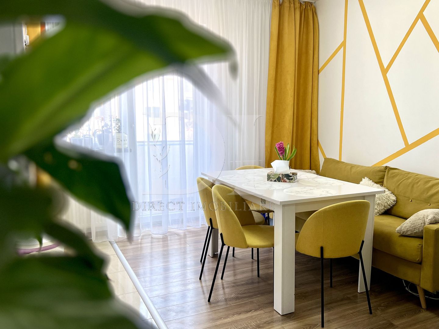 Apartament doua camere / Etaj intermediar / Zona Cetatii - Poză 1