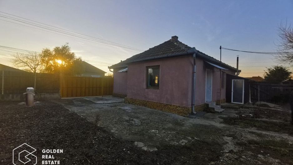 Casa din caramida cu teren 1515mp, Sanicolaul Mic - Poză 15