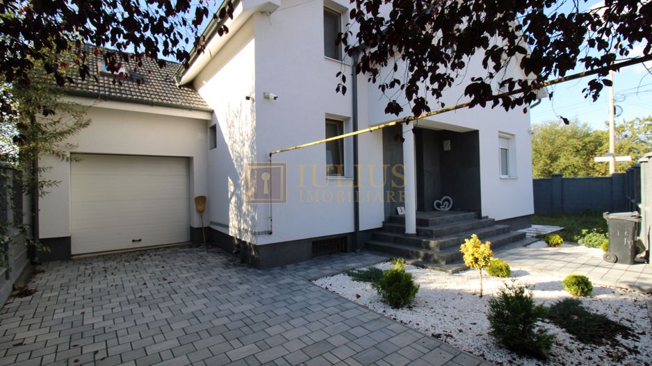 Casa in Blascovici, 5 camere + 3 bai, centrala proprie - Poză 35