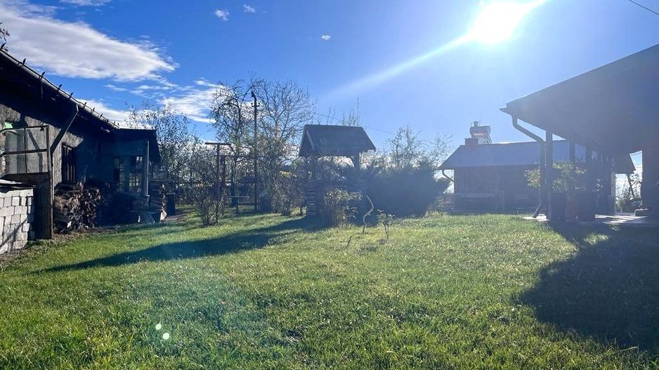 Aproape de oras! Vanzare casa cu 4 camere in Gura Ocnitei! - Poză 3
