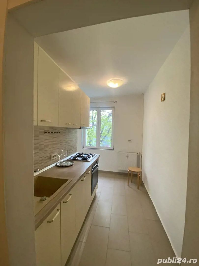 Particular, inchiriez Apartament de 2 camere, Str Calea Floreasca, vis a vis de blocurile One - Poză 4