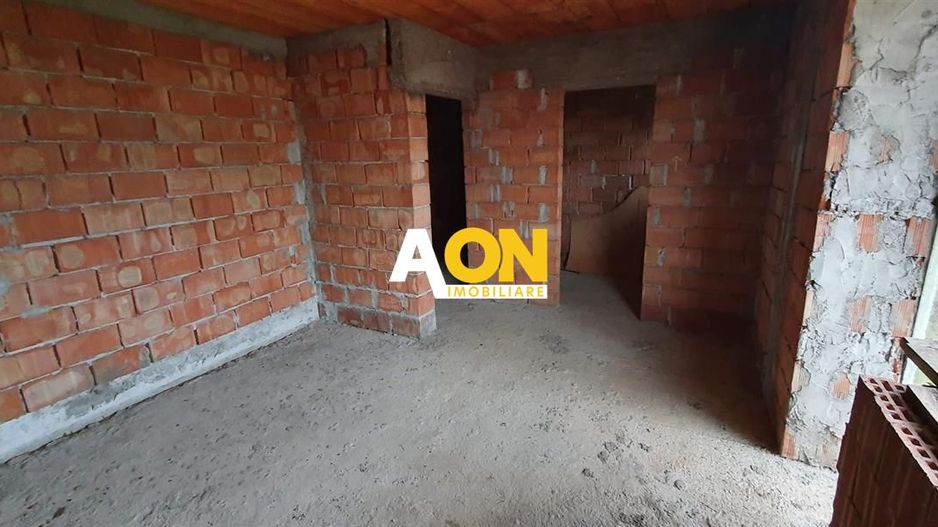 1/2 Duplex 5 camere S+P+M cu garaj 576 mp teren - Poză 13