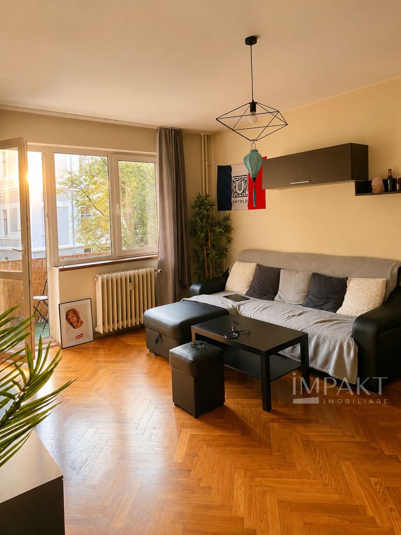De închiriat apartment 2 camere -Republicii - UMF + parcare - Poză 1