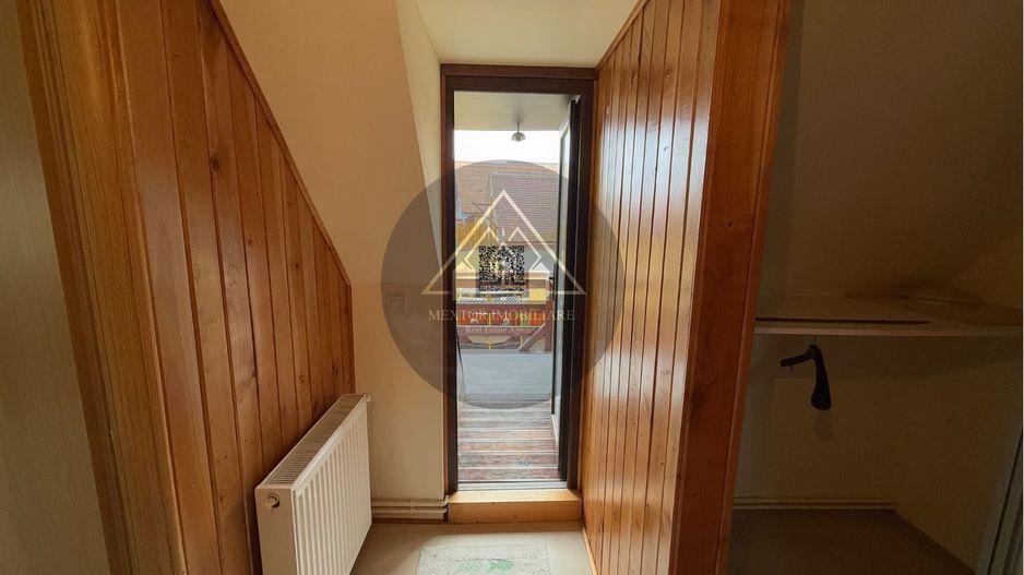 Casă nou construită în Centrul vechi Medias - Poză 10