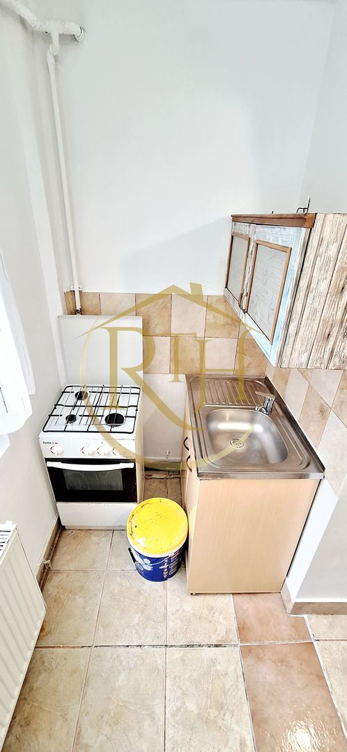 Oferim spre vanzare garsoniera,centrala proprie,zona Girocului, str. Salcamilor - Poză 15