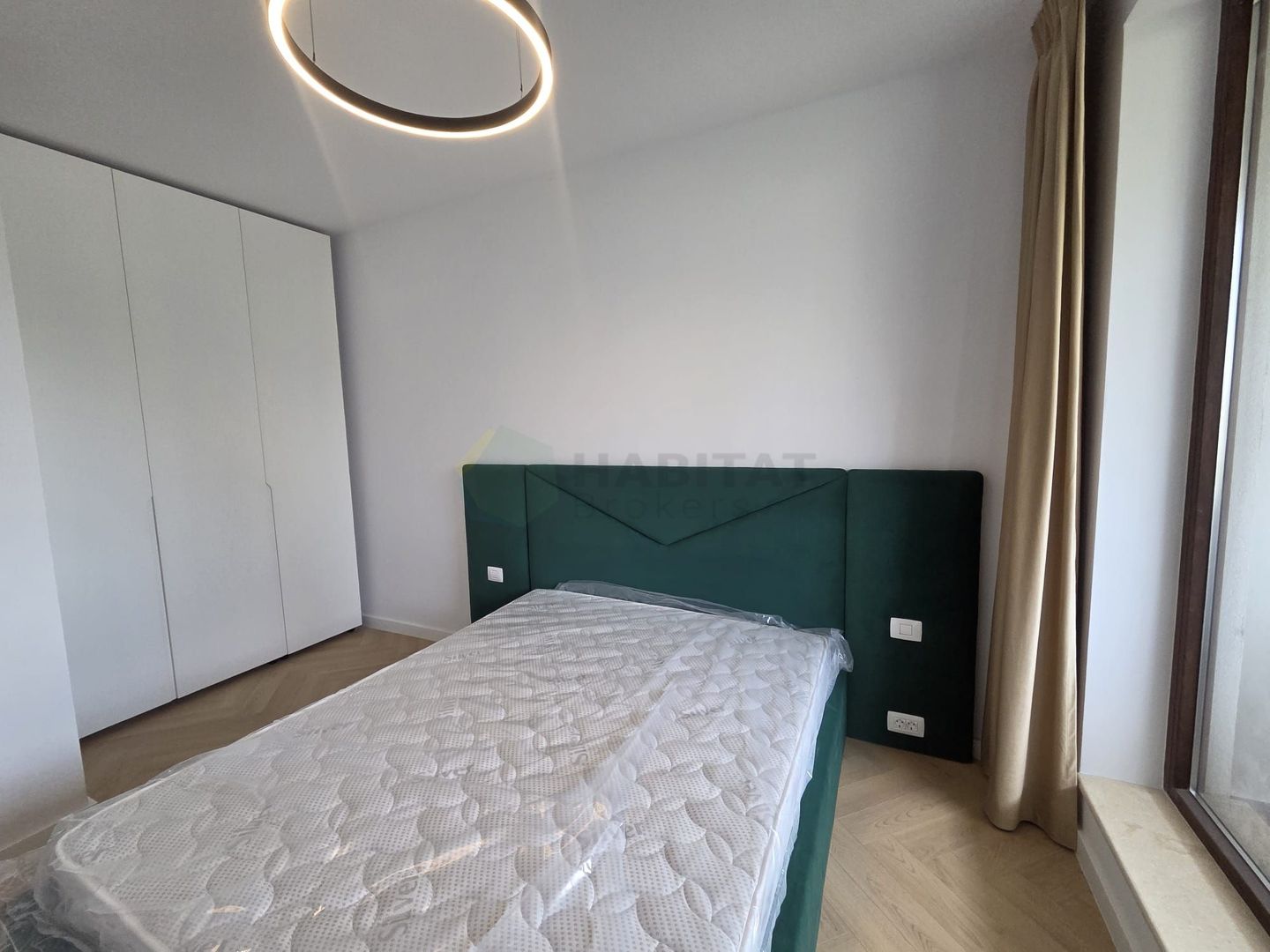 Vilă premium în stil brâncovenesc, cu grădină proprie - Poză 7