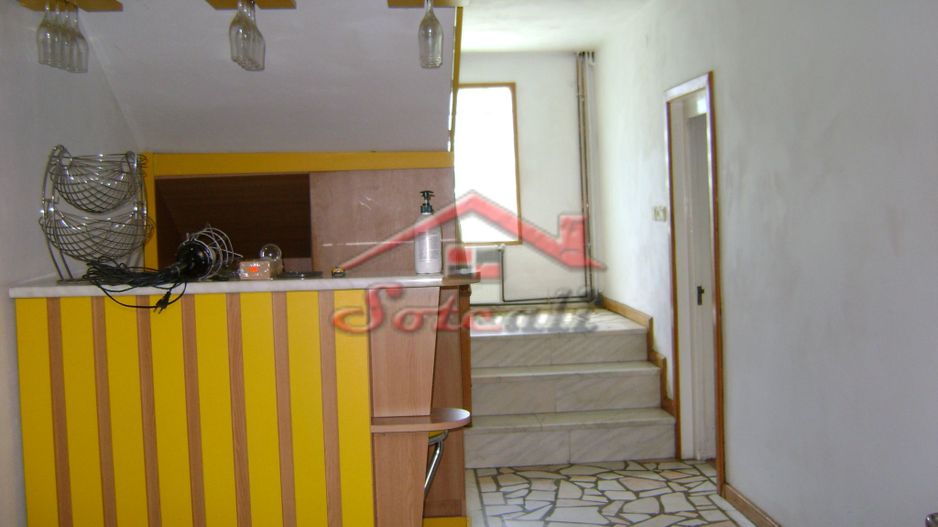 Casă / Vilă cu 7 camere de vânzare în Cornu - Poză 5