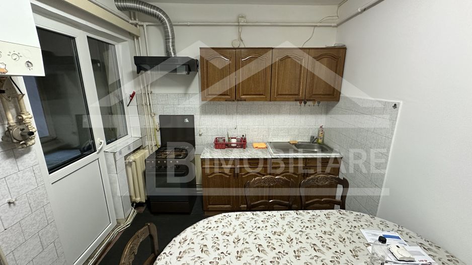Apartament cu 3 camere, 60mp, Zona UMFST - Poză 1