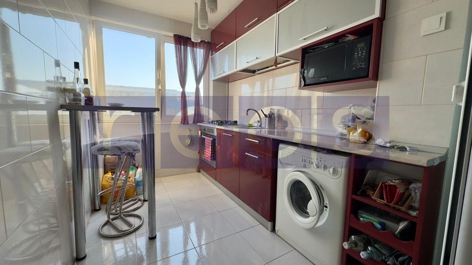 VANZARE APARTAMENT 3 CAMERE 65MP METROU IANCULUI DUBLU VEDERE SEMIDECOMANDAT - Poză 8