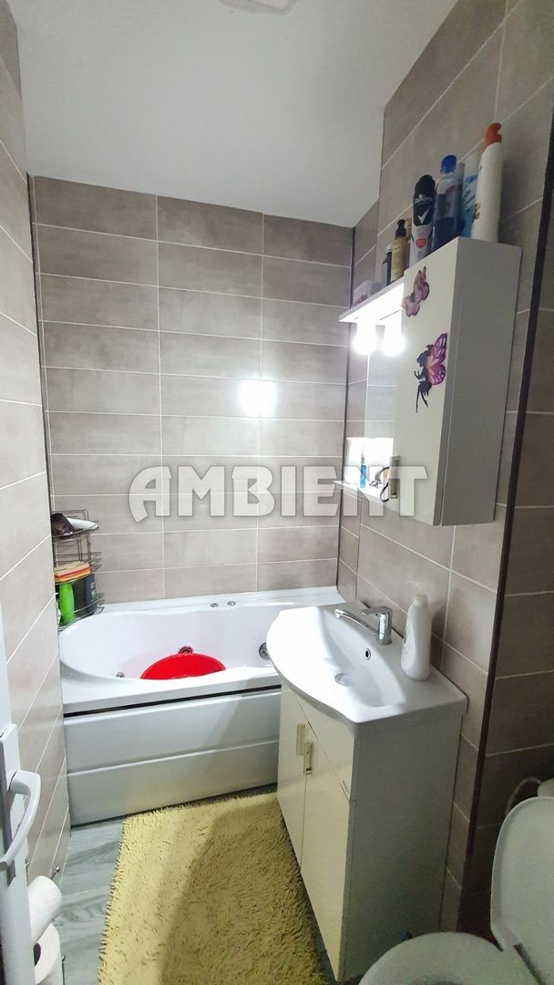 Apartament 2 camere, etaj 3, mobilat, zona CENTRU; - Poză 3