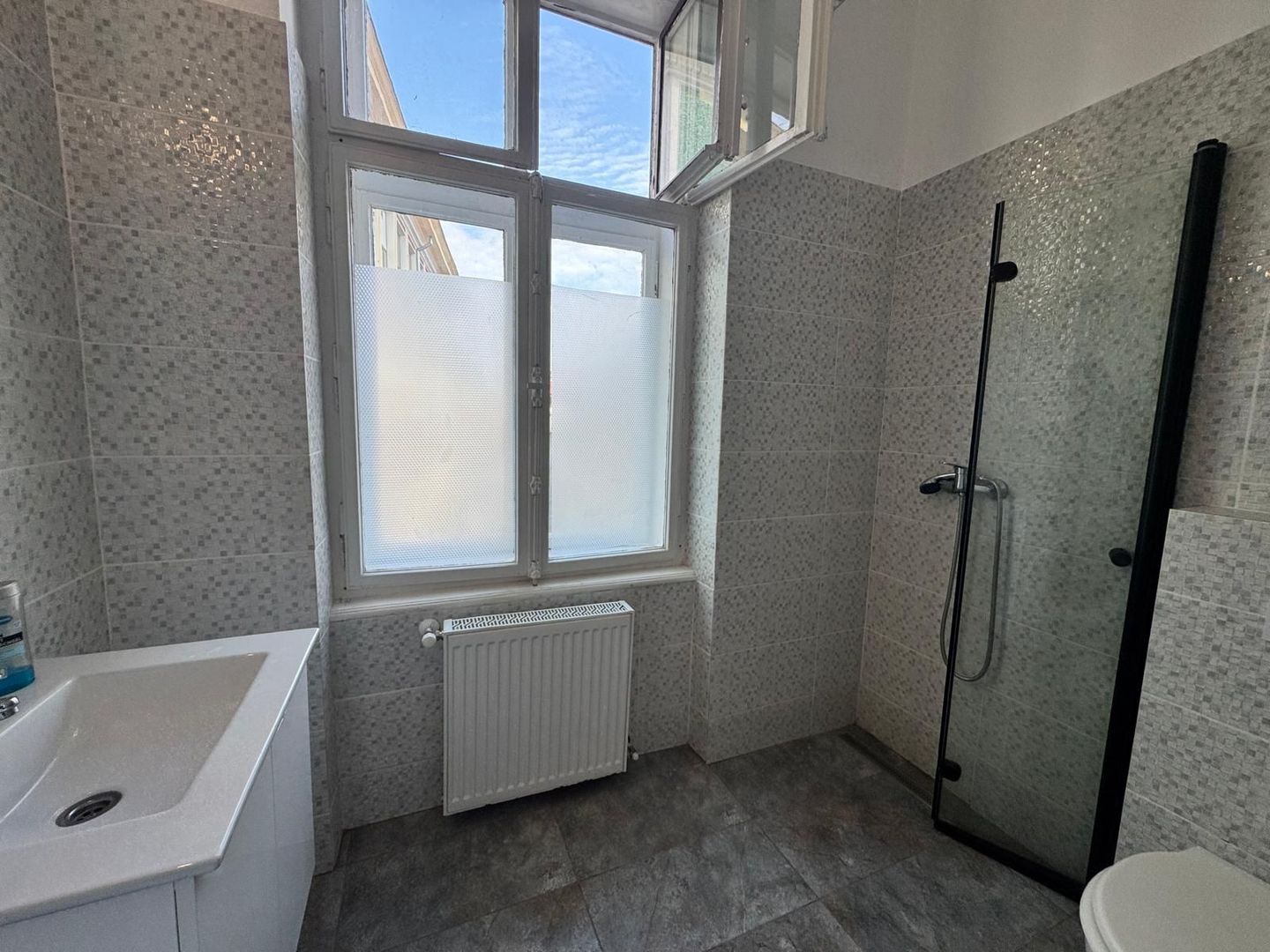 Apartament de inchiriat in centrul istoric - Poză 8