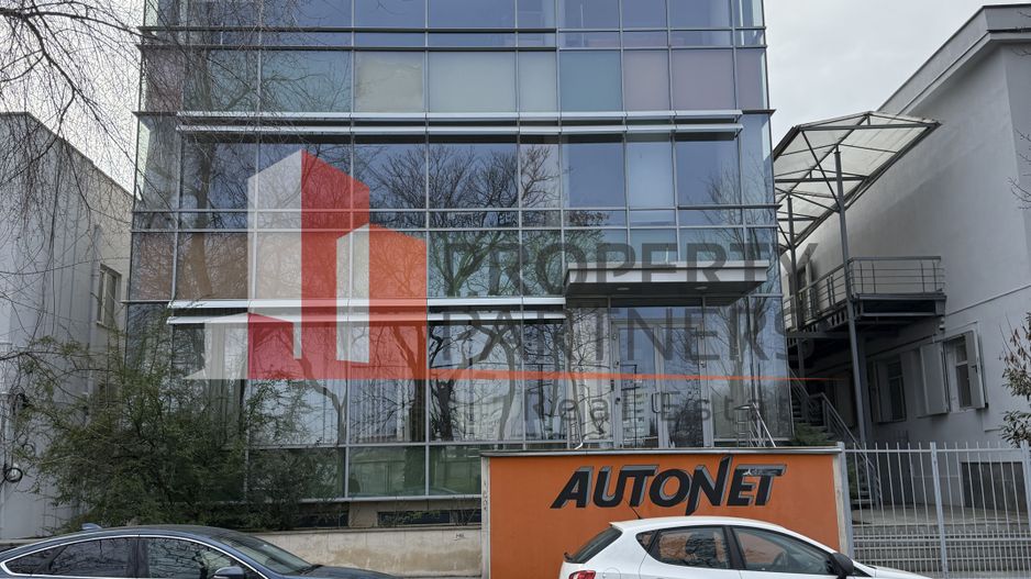 Cladire de birou Domenii Business Parc - Poză 1