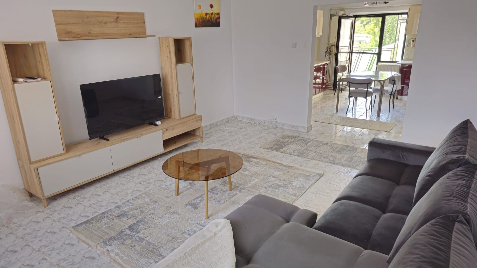 De inchiriat apartament spatios, zona Garii, et. 3, 490 euro negociabil - Poză 3