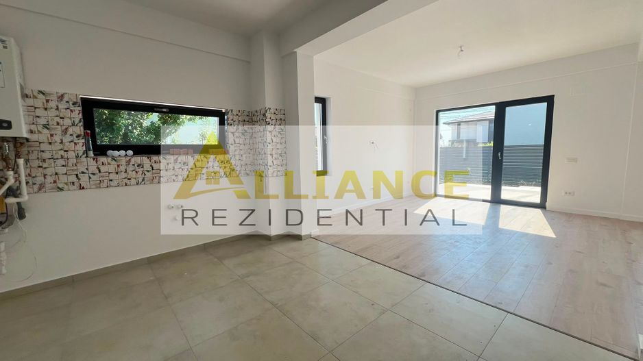 Duplex   - 3 camere -2 bai-400 M de STV - Poză 4