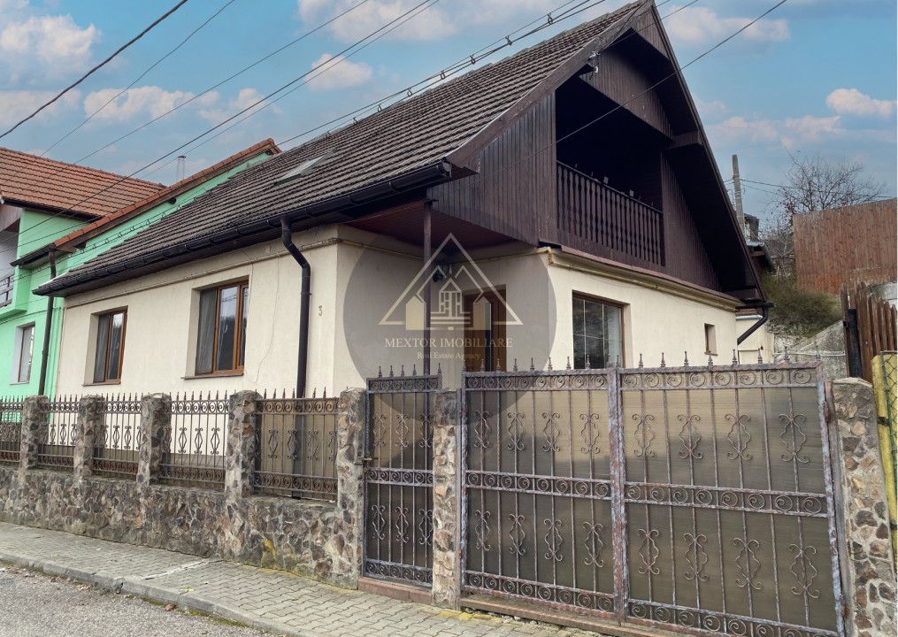 Casă cu 5 camere, Medias - Poză 3