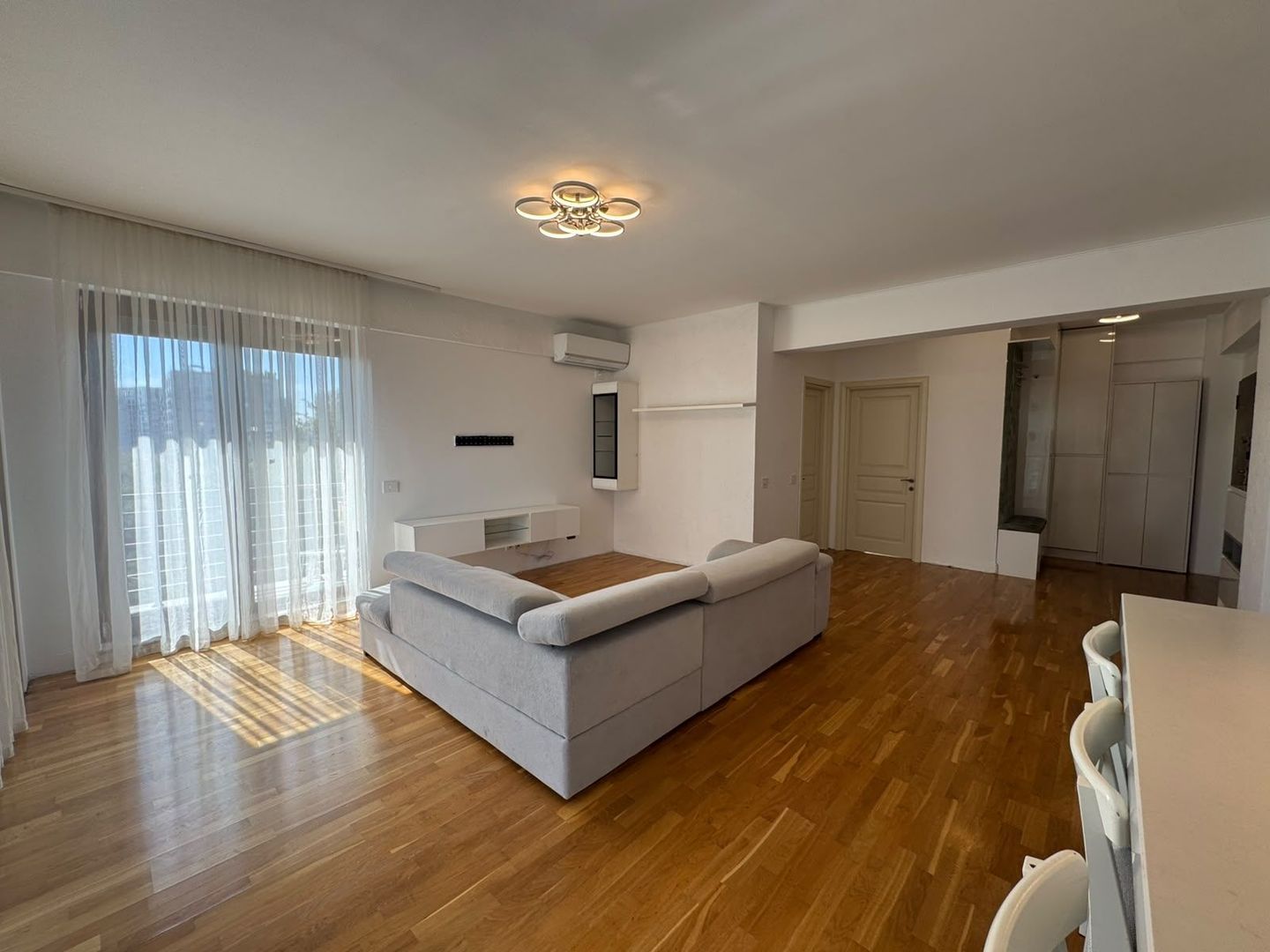 3 camere + LOC DE PARCARE INCLUS || BANEASA- AVIATIEI -BIHARIA - Poză 8