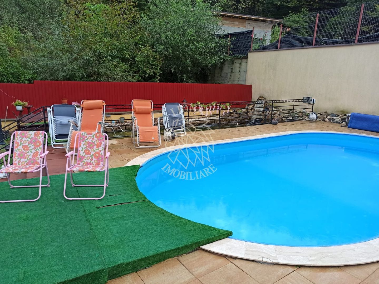 Apartament la casa 3 camere-curte-piscina-foisor-Zona Podul Jelnei - Poză 3