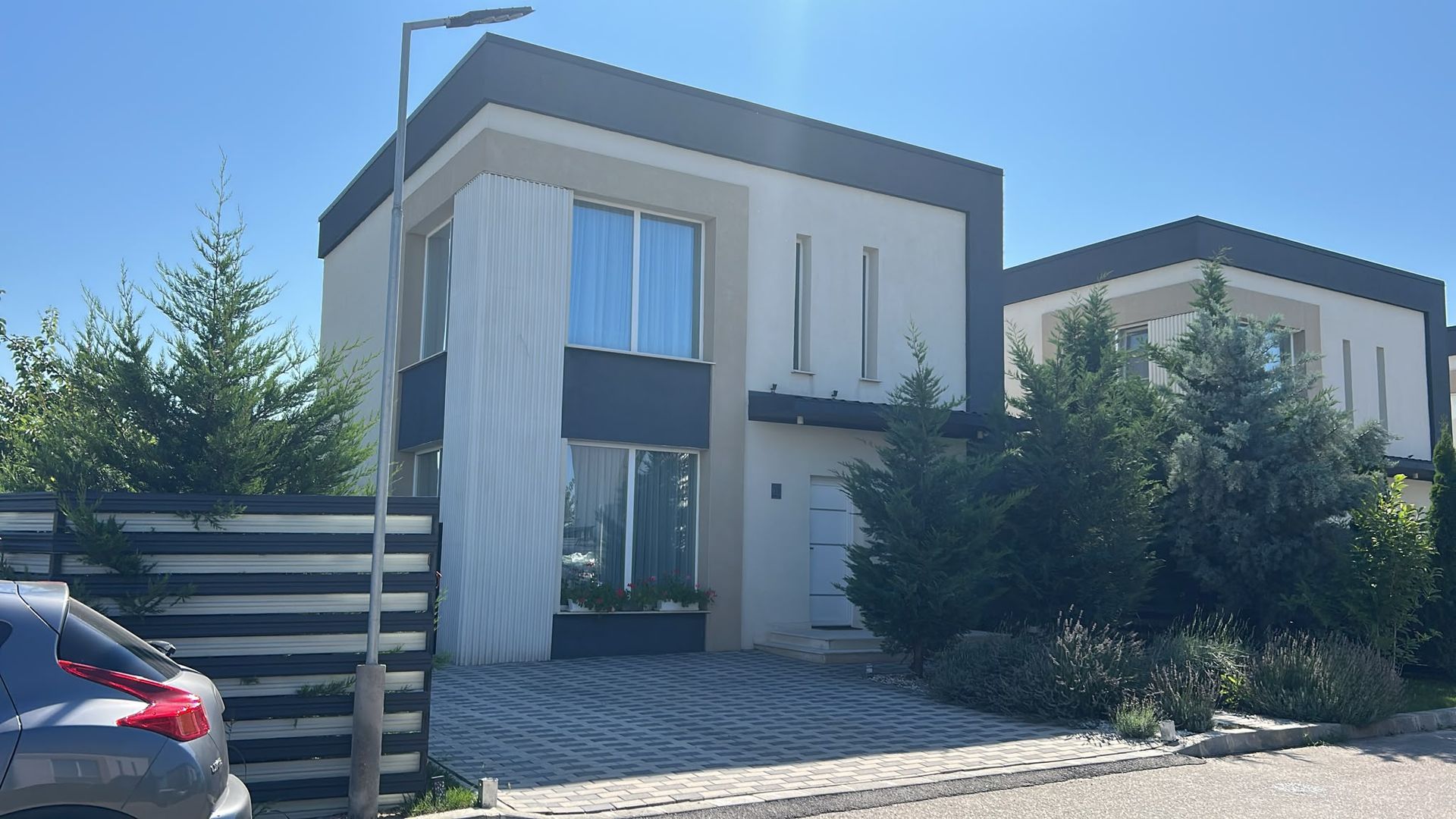 Casă / Vilă cu 4 camere de vânzare Prestige Residence - Corbeanca - Poză 1