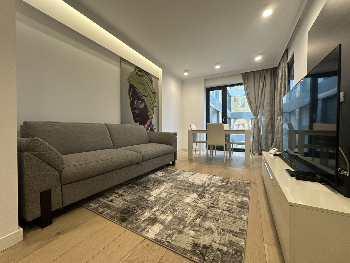 VICTORIEI - Basarab | Chirie 2 Camere | Parcare + Metrou - Poză 2