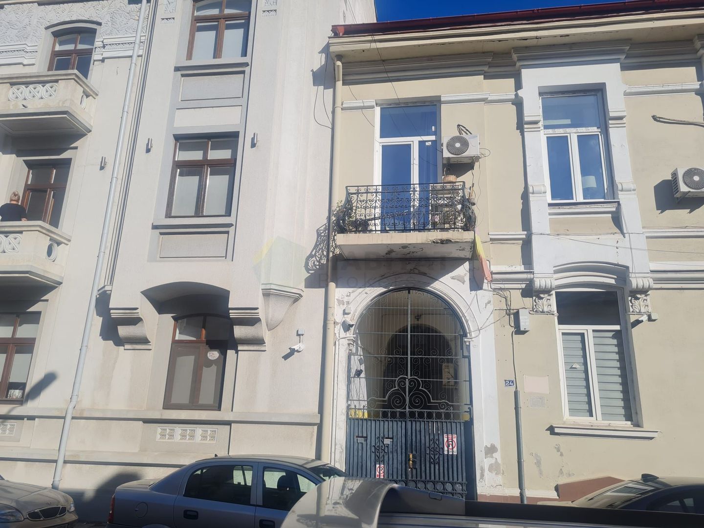 Casă de închiriat 10 camere Strada Știrbei Vodă - Poză 1