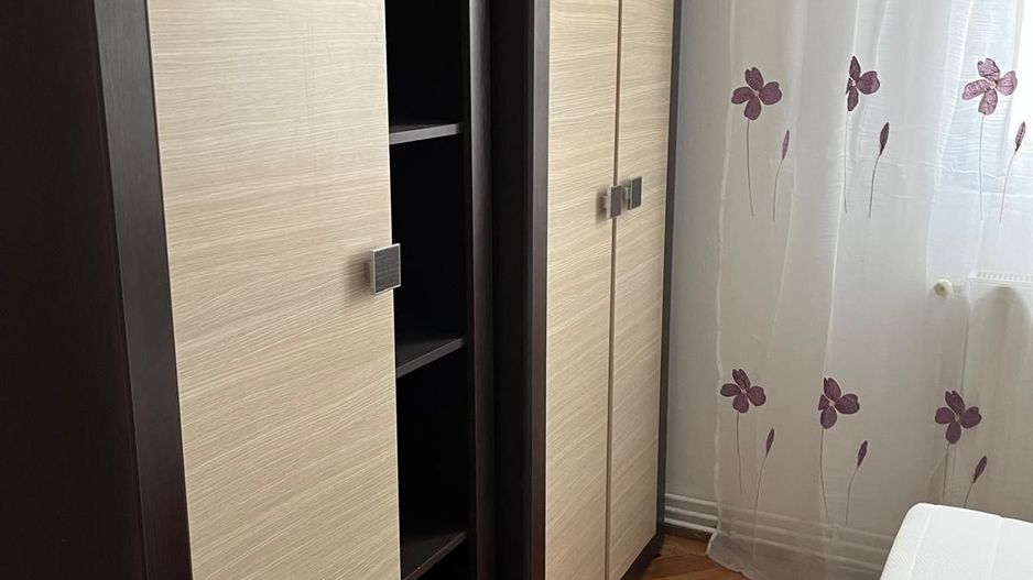Apartament cu 3 camere mobilat,cartier Astra-Neptun - Poză 2