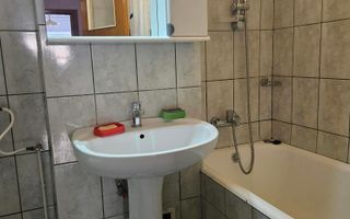 Bisericii Romane, apartament cu loc de parcare propriu, ideal  pentru studenti - Poză 9