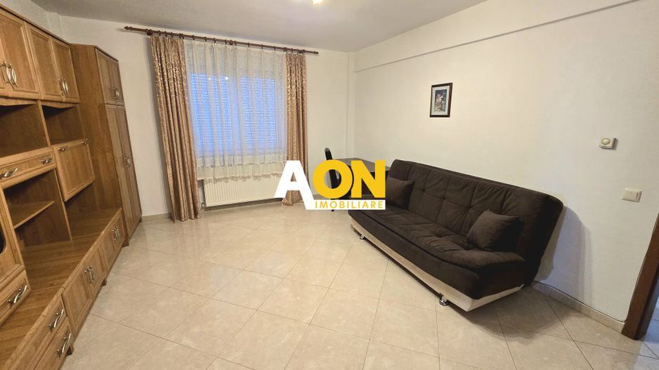Apartament cu 2 Camere, Bloc cu Lift, Zonă Ultracentrală - Poză 4