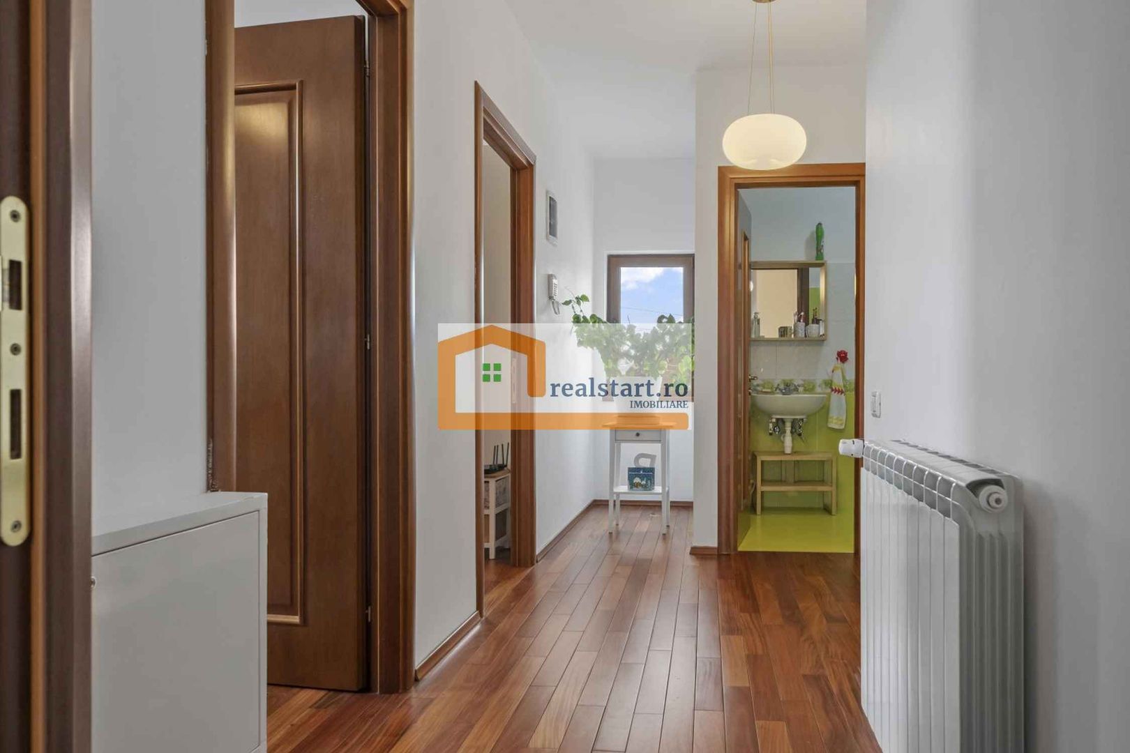 Langa Padurea Corbeanca, P+M, teren 780mp, terasa 35mp, mobilata&utilata - Poză 17