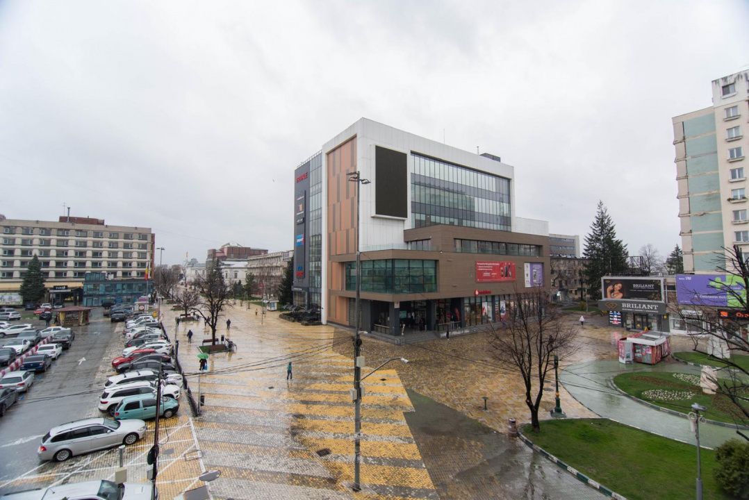 APARTAMENT 3 CAMERE - OCAZIE UNICA - Poză 2