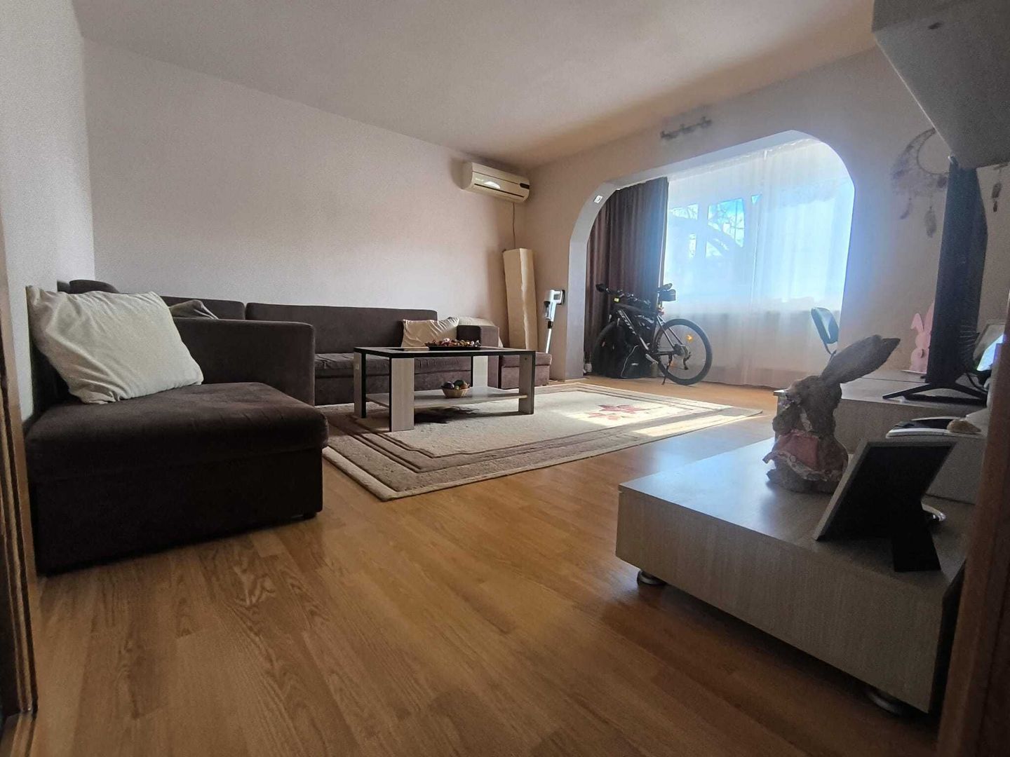 Sagului-Dambovita | 3 Camere | Decomandat | Etaj Intermediar | Boxa la subsol. - Poză 2