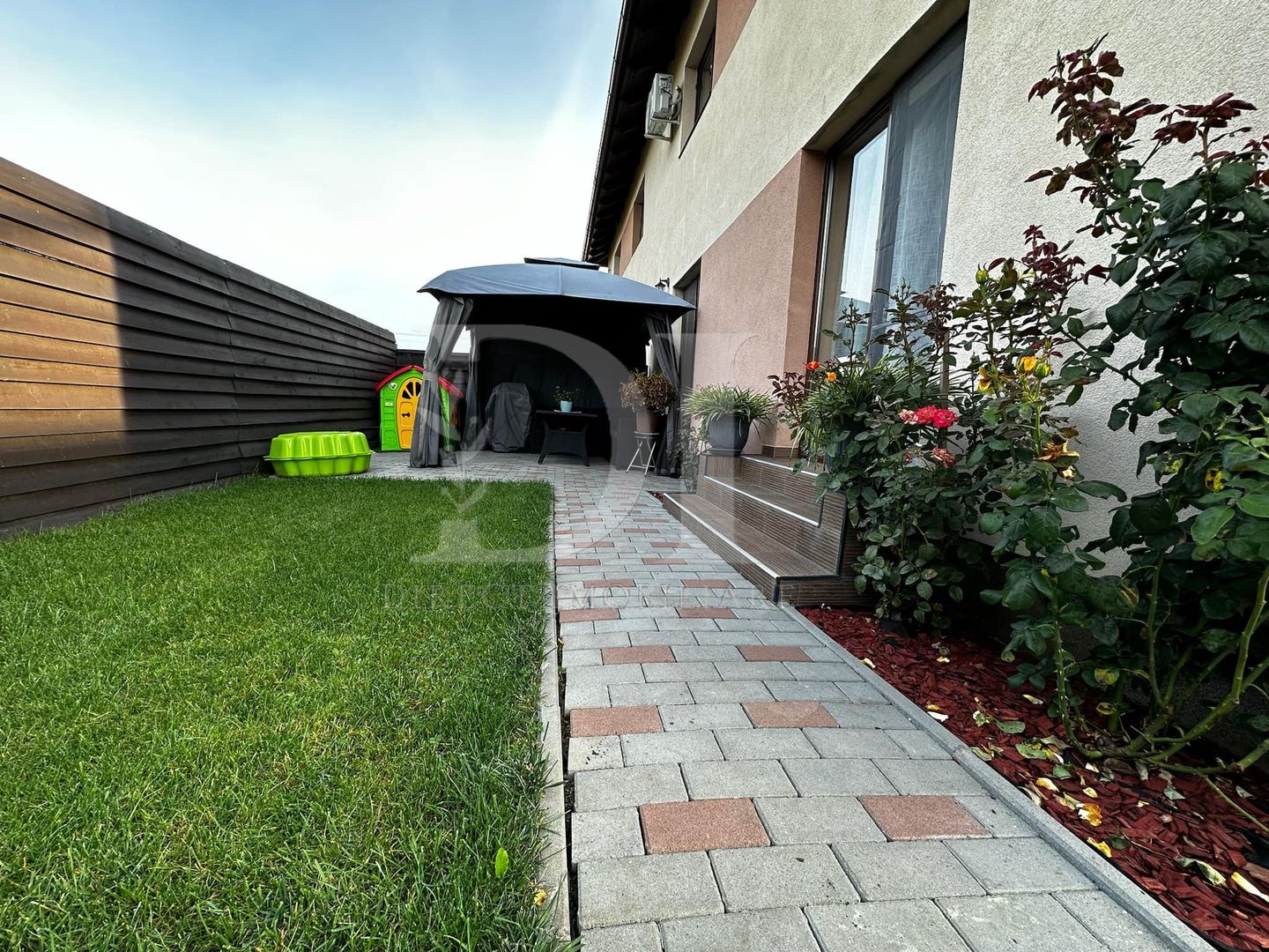 Duplex modern / Patru camere / De inchiriat - Poză 27