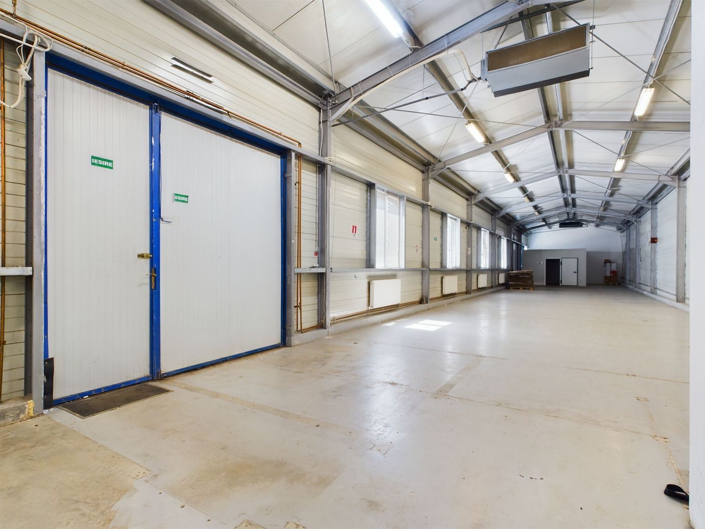 Hală modernă și funcțională în Dumbrăvița! - Poză 4