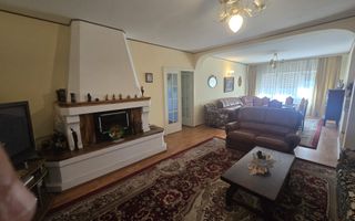 Vilă elegantă și casă independentă pentru oaspeți - Banesti - Poză 9