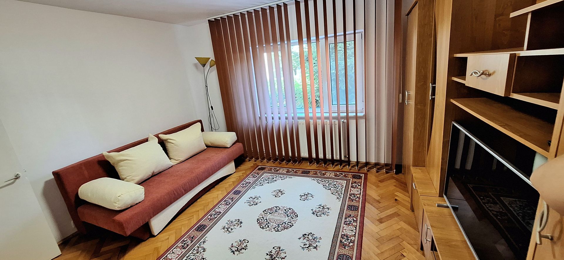 Apartament renovat cu 3 camere - zona Andrei Saguna - Poză 5