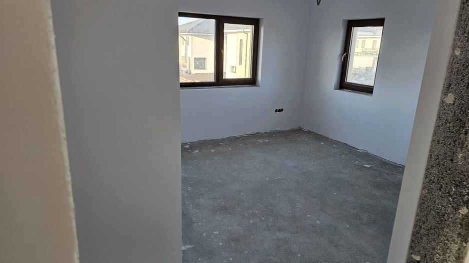 Comision 0% | Casa de vanzare in Dezmir | 149 utili | 2 parcari - Poză 14