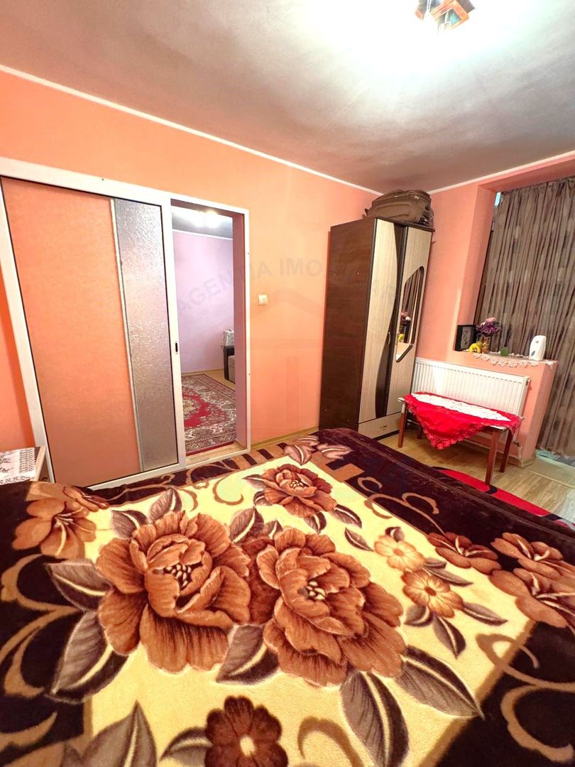 300 Euro/luna, Inchiriere apartament doua camere PARTER , Micro19 - Poză 10