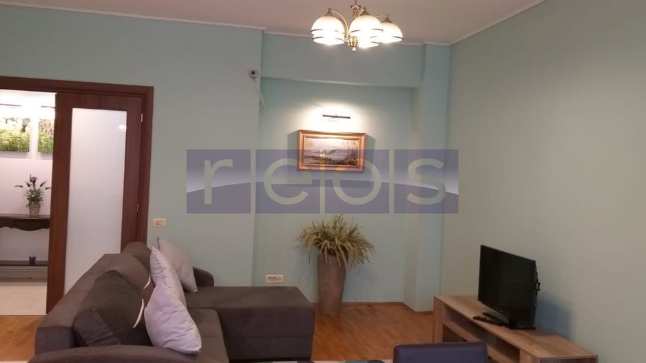 VANZARE 3 CAMERE | ZONA DOMENII - Poză 3