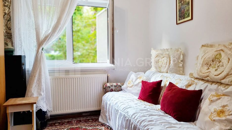 Apartament 3 camere, 2 bai, etj 1, zona Racadau, priveliste superba spre Tampa - Poză 6