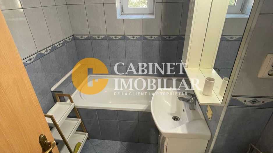 Nicolina- Eslanada - 3 Camere Decomandat Etaj 3 -Bloc 1991 - Poză 7