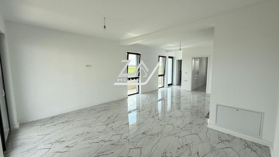 Duplex finalizat despartit prin camera tehnica. 3 dormitoare. 2 balcoane. - Poză 3